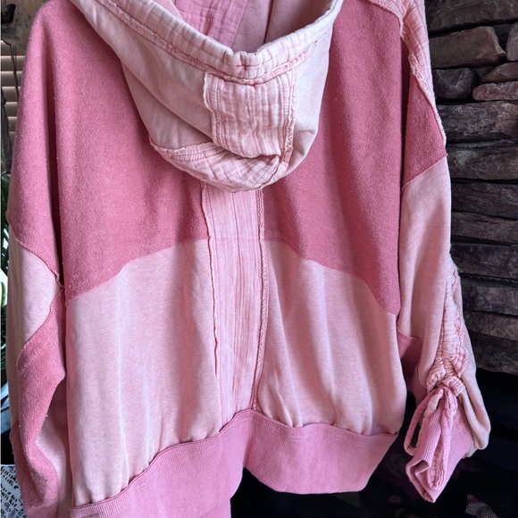 Oli & Hali Pink Zip-Up Hoodie SMALL - Picture 7 of 7